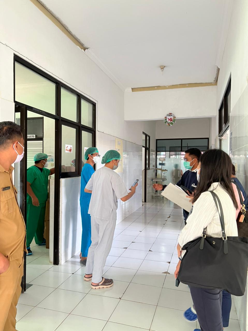 Kerja Sama Penempatan Residen Senior Mandiri Untuk Menjamin Kesinambungan Layanan Kesehatan di Kabupaten Sumba Barat.